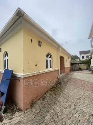 1bdrm Bungalow in Nav Valley Estate, Asokoro for rent