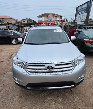 Toyota Highlander Limited 2011 Silver