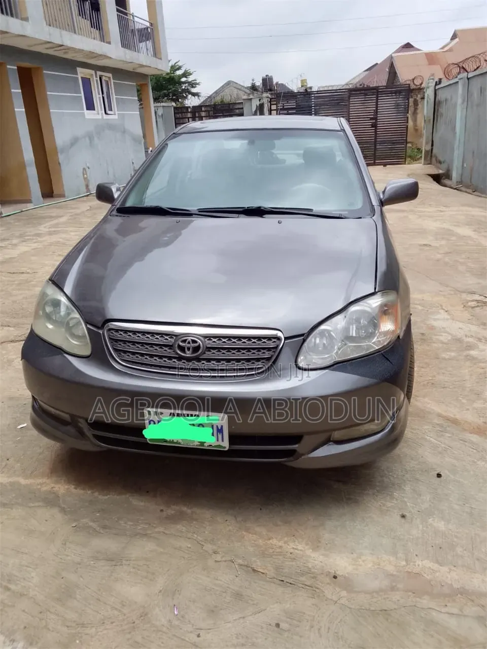 Toyota Corolla 2004 Gray