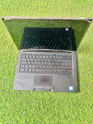 Laptop Dell Latitude 7390 2-in-1 8GB Intel Core i5 SSD 256GB