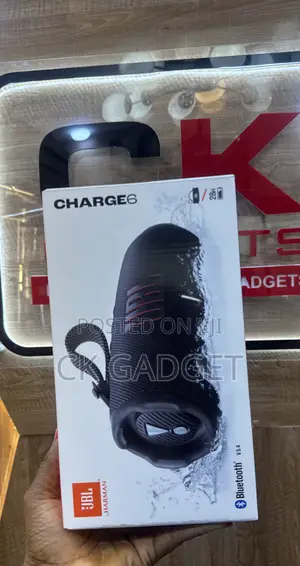 JBL Charge 6
