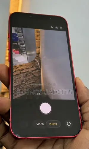 Apple iPhone 13 128 GB Red