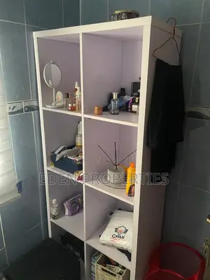 Shelve Strong