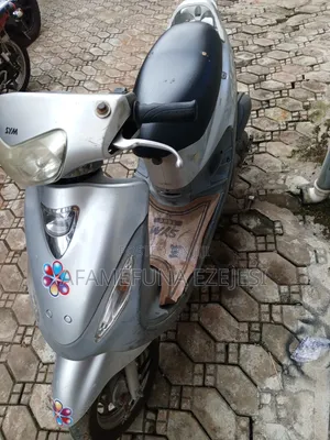 SYM Symnh 2025 Silver