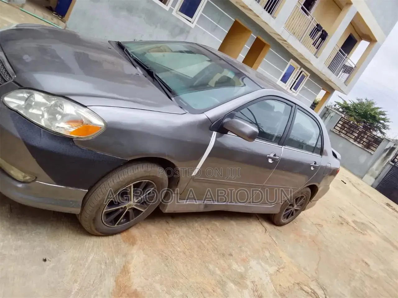 Toyota Corolla 2004 Gray
