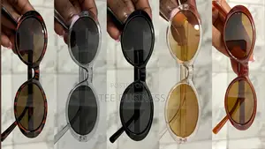 Brand New 5-Piece Women’s Oval Fashion Glasses Set–Trendy Small Frames