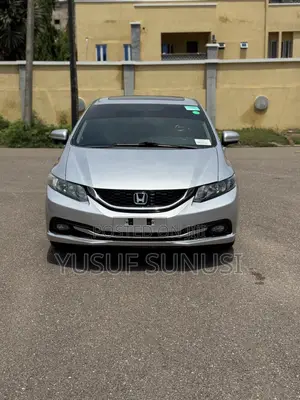 Honda Civic EX-L 4dr Sedan (1.8L 4cyl CVT) 2015 Silver