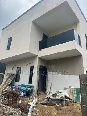 4bdrm Duplex in Adeniyi Jones for sale