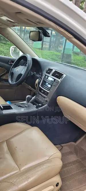 Lexus IS 200 Automatic 2008 Off white