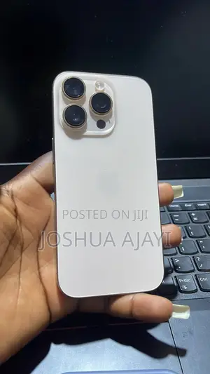 Apple iPhone 16 Pro 1 TB Gold
