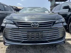 Toyota Avalon XLE 2020 Black