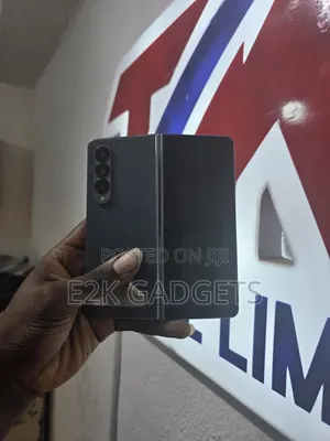 Samsung Galaxy Z Fold4 256 GB Black