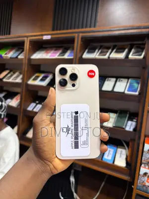 Apple iPhone 16 Pro Max 512 GB Gold