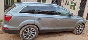 Audi Q7 2008 Green