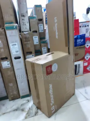 LG 31.1 Inch Audio Soundbar S70T Brand New