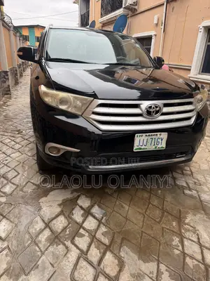 Toyota Highlander 2012 Black