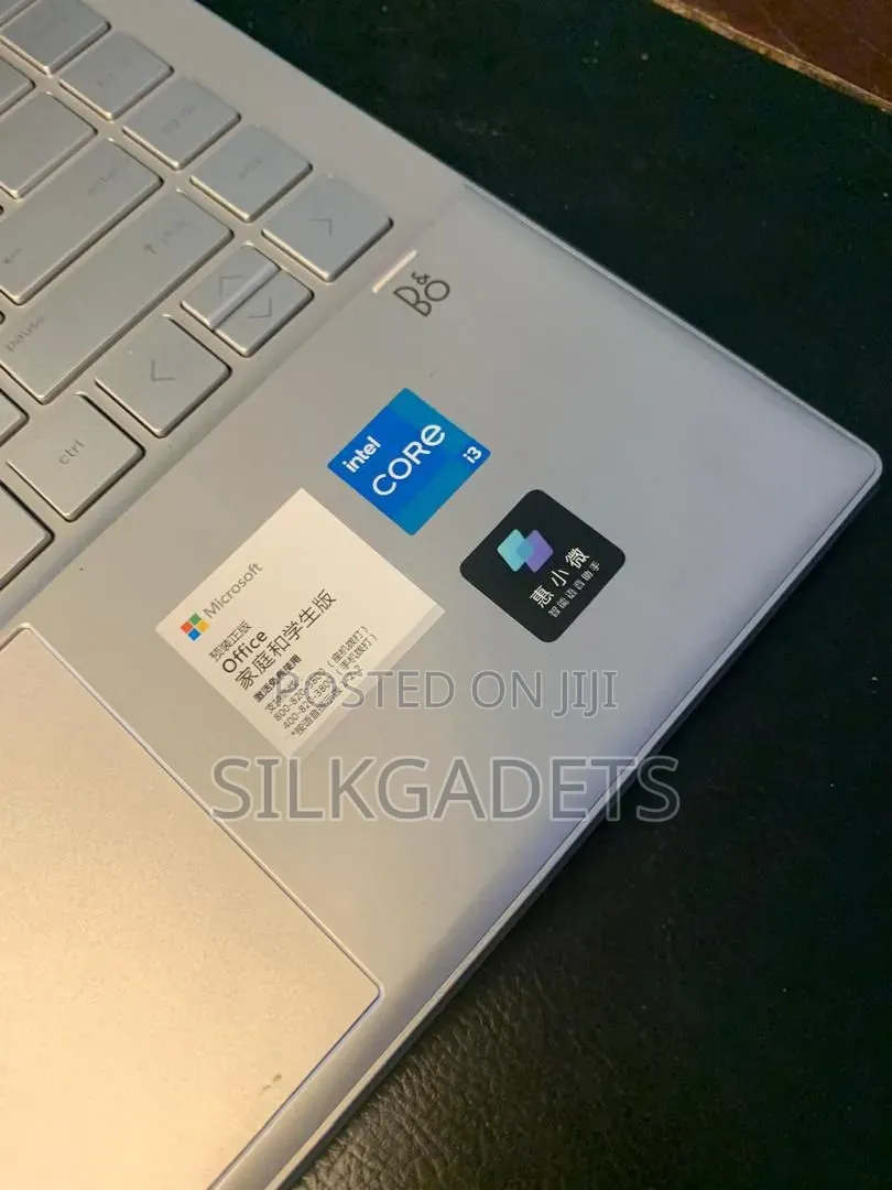 Laptop HP Pavilion x360 8GB Intel Core i3 SSD 256GB