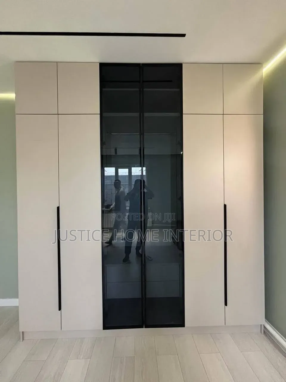 Smart Wardrobe Closet