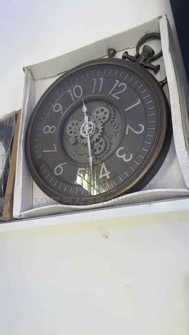 High Classic Luxury Wall Clock