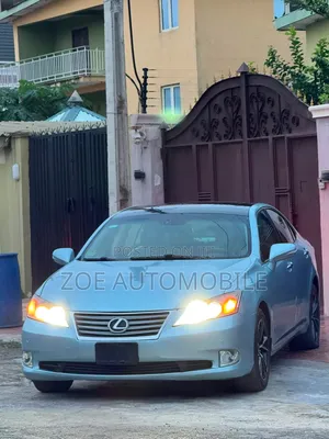 Lexus ES 350 2011 Blue
