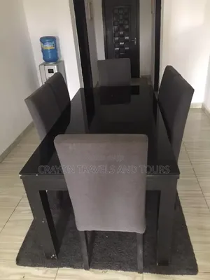 Used 6 Seater Dining Table Set