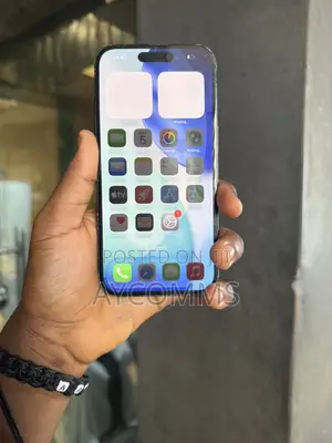 Apple iPhone 16 128 GB Gray