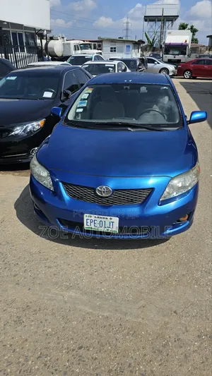Toyota Corolla 2010 Blue