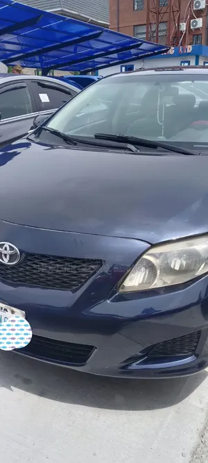 Toyota Corolla Base 4dr Sedan (1.8L 4cyl 5M) 2010 Blue
