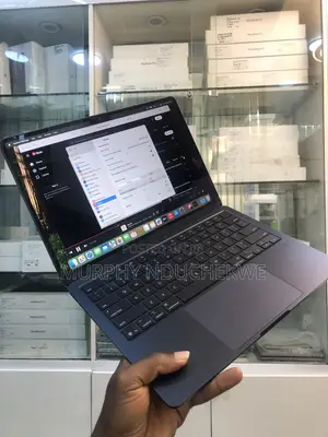 Laptop Apple MacBook Air 2025 M4 16GB Apple M4 Pro SSD 512GB
