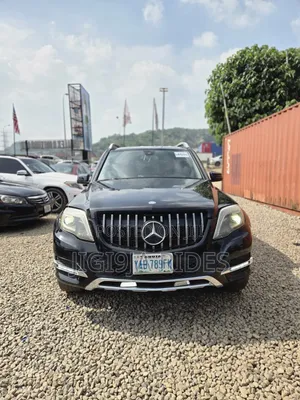 Mercedes-Benz GLK-Class 2010 Black