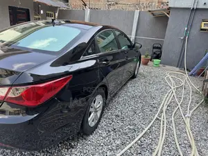 Hyundai Sonata 2012 Black