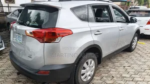 Toyota RAV4 2015 Silver