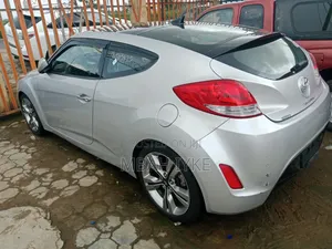 Hyundai Veloster 2011 Silver