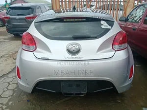 Hyundai Veloster 2011 Silver