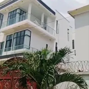 5bdrm Duplex in Golden Estate, Ago Palace for sale