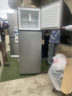 Hisense Refrigerator for Home 306L