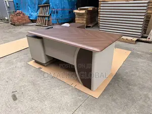 1.8meter Radiant Office Table