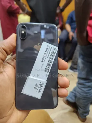 Apple iPhone X 64 GB Black