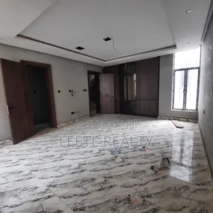 5bdrm Duplex in Wuye for sale