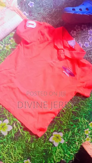 Fashion / Thrift (Okrika)