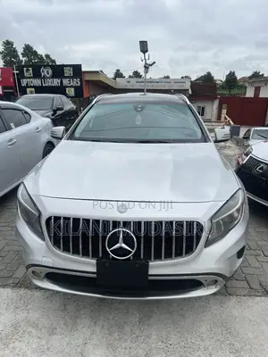 Mercedes-Benz GLA 250 2015 Silver