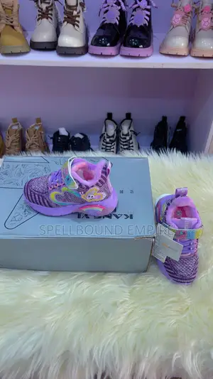 Quality Kids Shoes for Boys Girls – New Stock