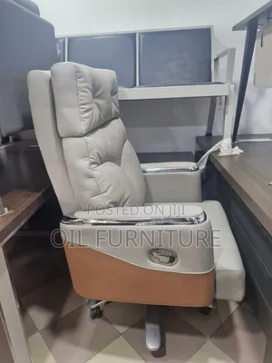 Luxury High-Back Executive Director Chair With Footrest- Grey