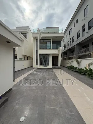 5bdrm Duplex in Lekki Phase 1 for sale