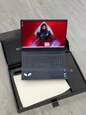 Laptop Dell 16 Premium 32GB Intel Core i7 SSD 2T