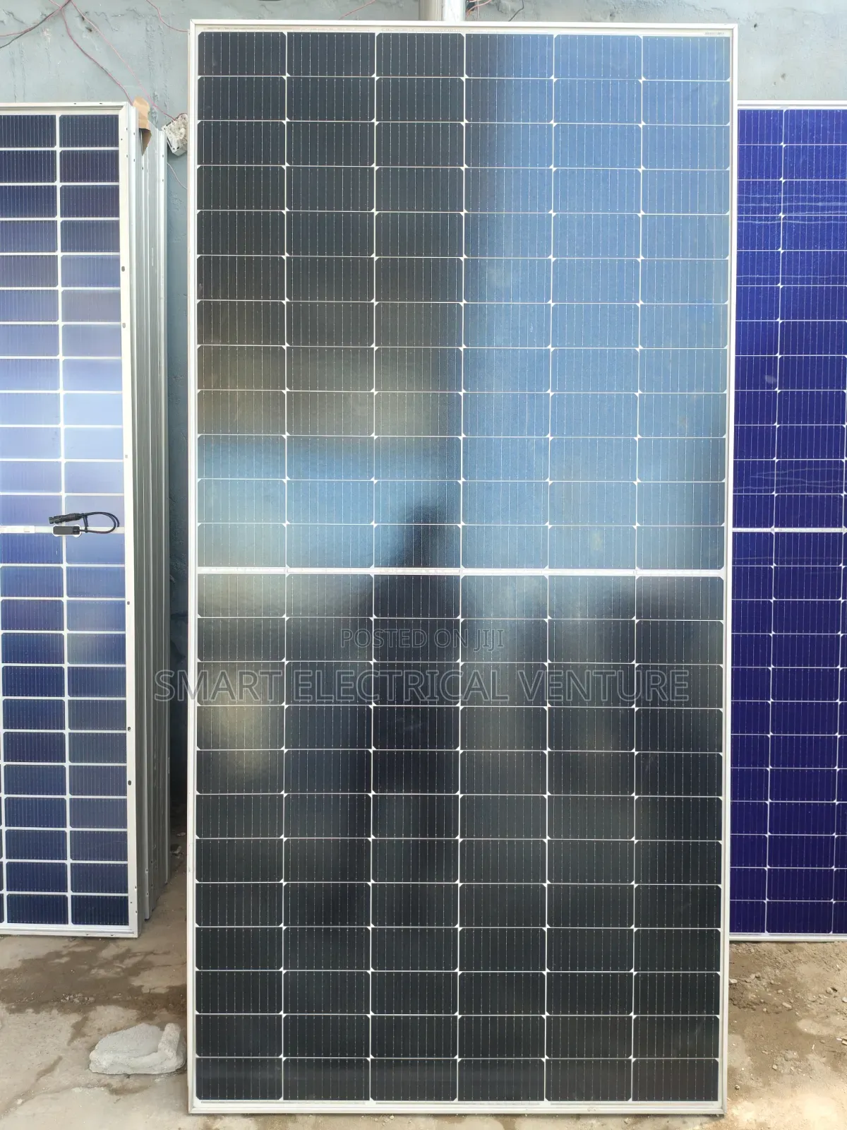 Jinko 620 Watts Solar Panel
