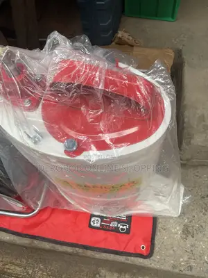 20 Liter Hand-Operatedgrease Bucket Pump Catapiller -Branded