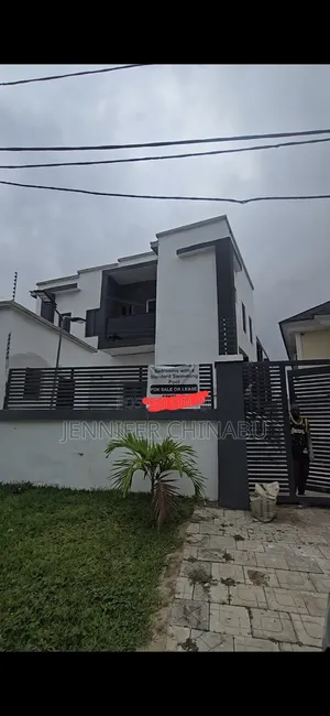 7bdrm Duplex in Mabushi for sale