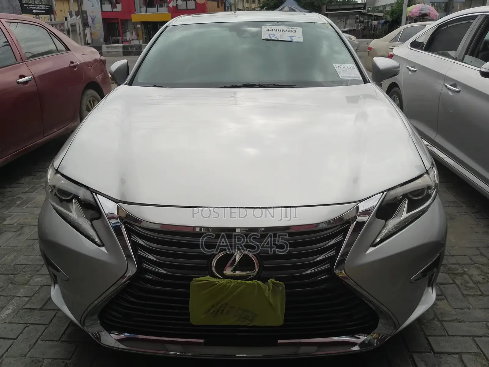 Lexus ES 2017 Silver