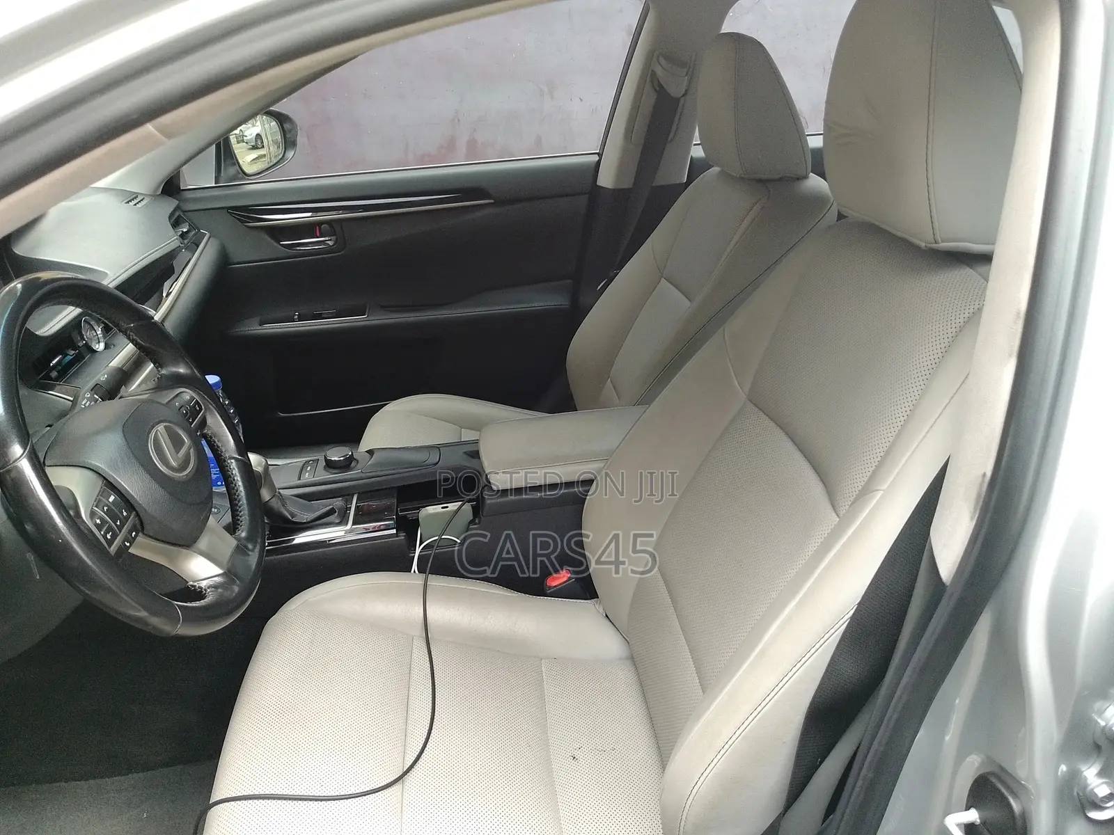 Lexus ES 2017 Silver